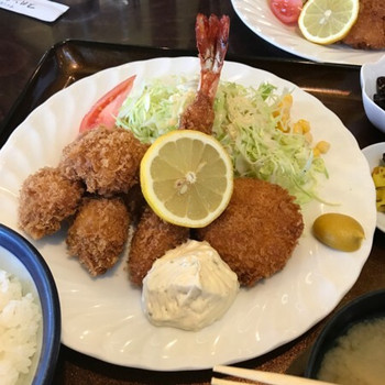 「プれンテイ」 料理 62550449 ミックスフライ