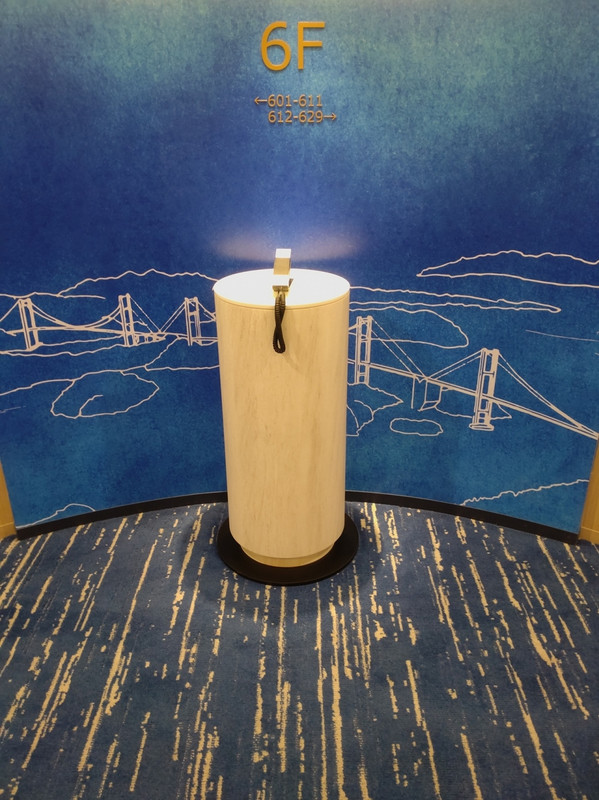 エレベーターホール