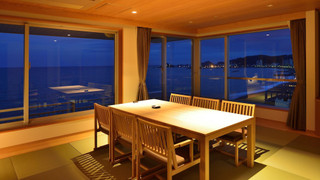 [露天風呂付・プレミアムフロア] コーナースイート 禁煙 (62平米)