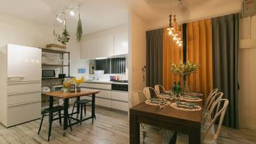 客室内のダイニングエリア / 22