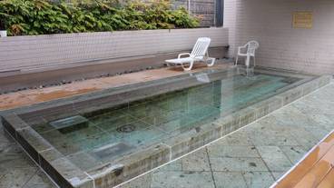 屋内スパ浴槽 / 3