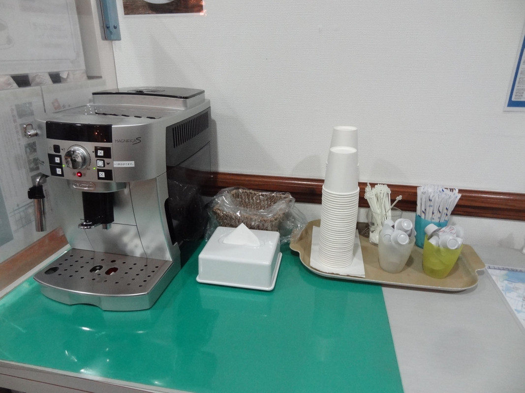 15:00~22:00は、挽きたてコーヒーが無料!