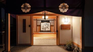 施設の入り口 / 9