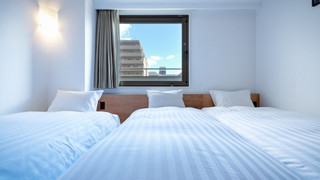 コージートリプル