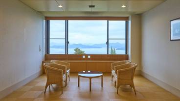 施設内の設備 / 15