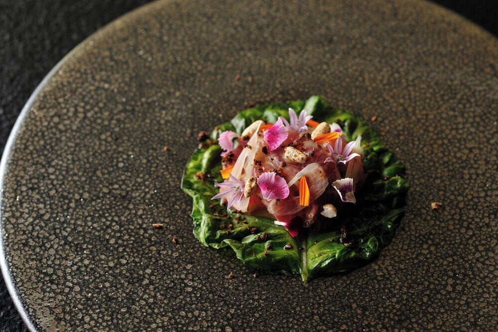 日本の伝統美を感じる大人な和室4085052