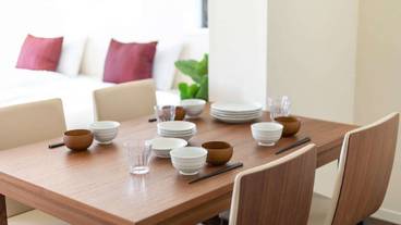 客室内のダイニングエリア / 14