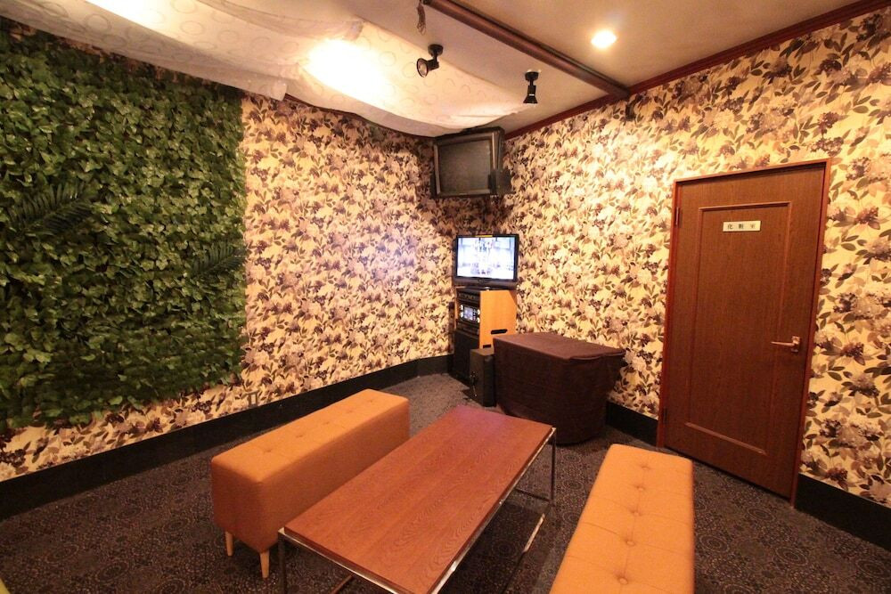 カラオケ ルーム