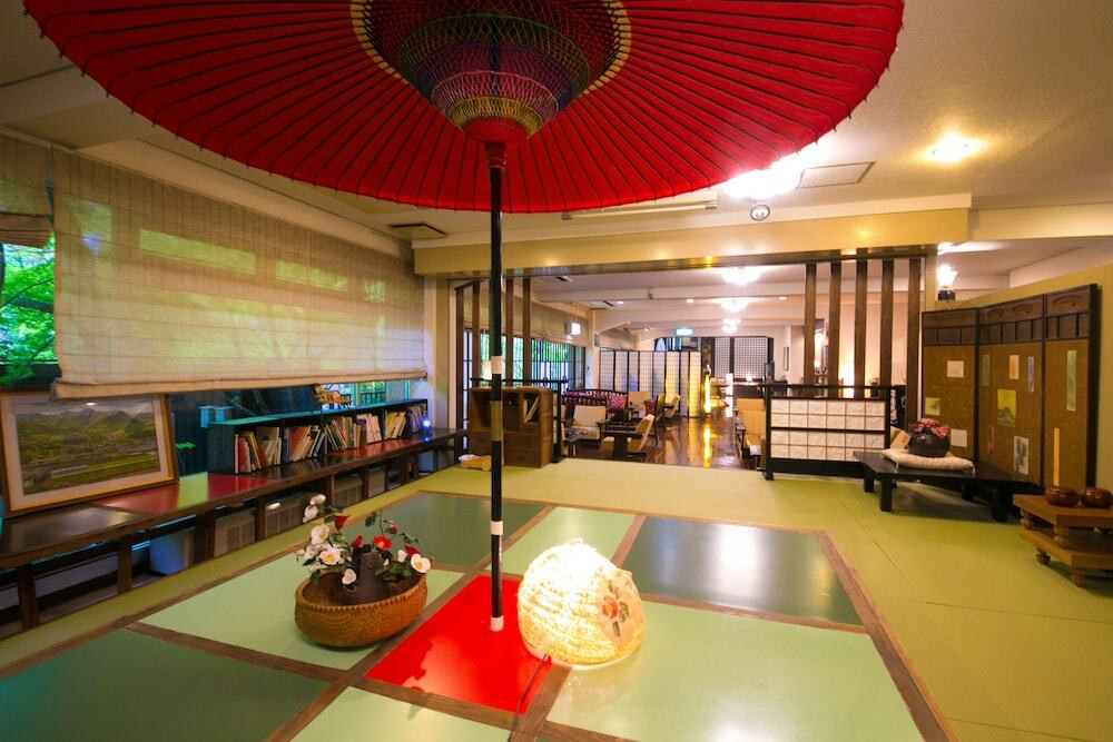 ロビー応接スペース