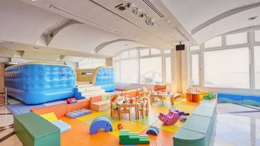 子供用の遊び場 - 屋内 / 23