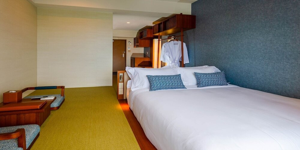 デラックスダブルルーム／ベッド