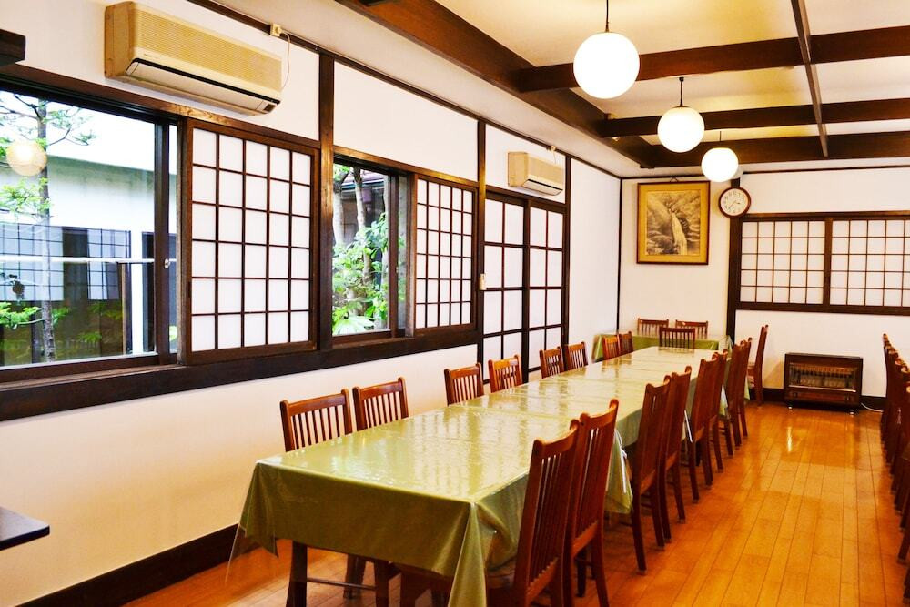 レストラン