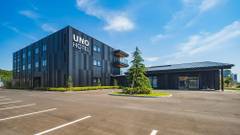 UNO HOTEL