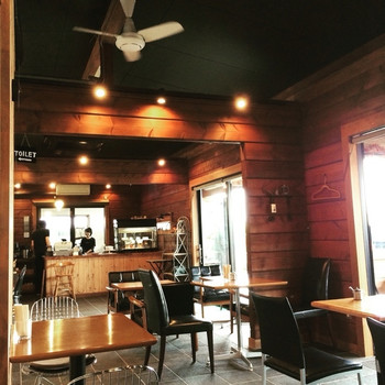 「cafe Ｓｈｉｚｕｋｕ」内観 597886 