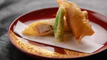 旅館のお食事処 / 30
