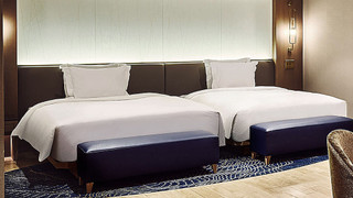 スイート 1 ベッドルーム バルコニー