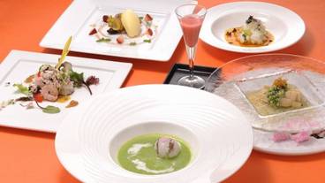 食事・飲み物 / 14