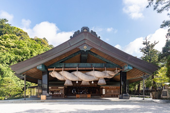 Izumo Taisha Kaguraden -God of marriage-