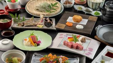 食事・飲み物 / 2