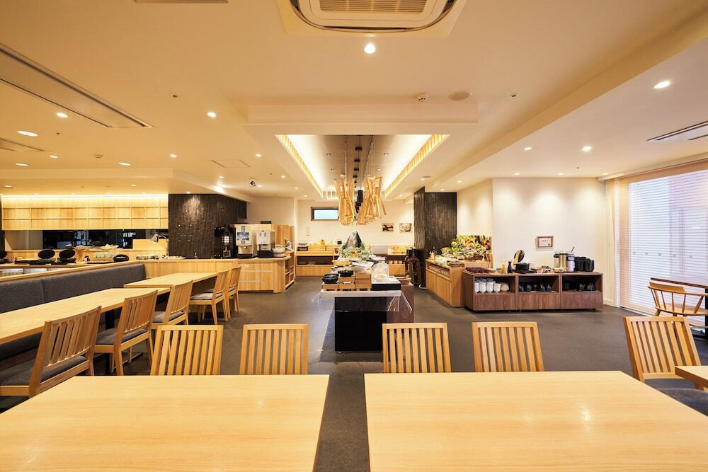 レストラン