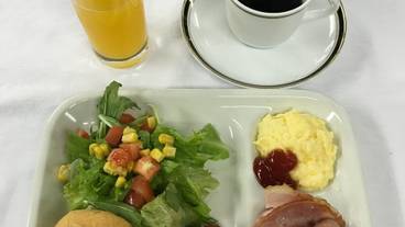 食事・飲み物 / 3