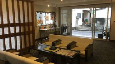 ロビー応接スペース / 4