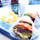 シェイクシャック 外苑いちょう並木(シェイクシャック)