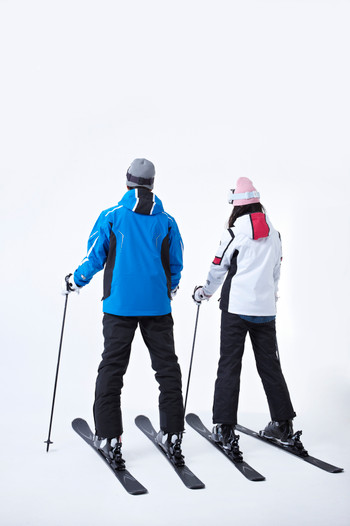 スキーカップル