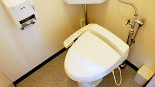 和室8畳（トイレ付）