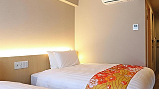 ツイン [20sqm ベッド幅110cm/2台]