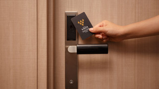 エコノミーダブルルーム、禁煙、140cmベッド、15.4平米