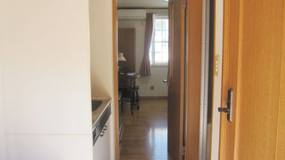 エコノミールーム セミダブルベッド 1 台 禁煙 専用バスルーム