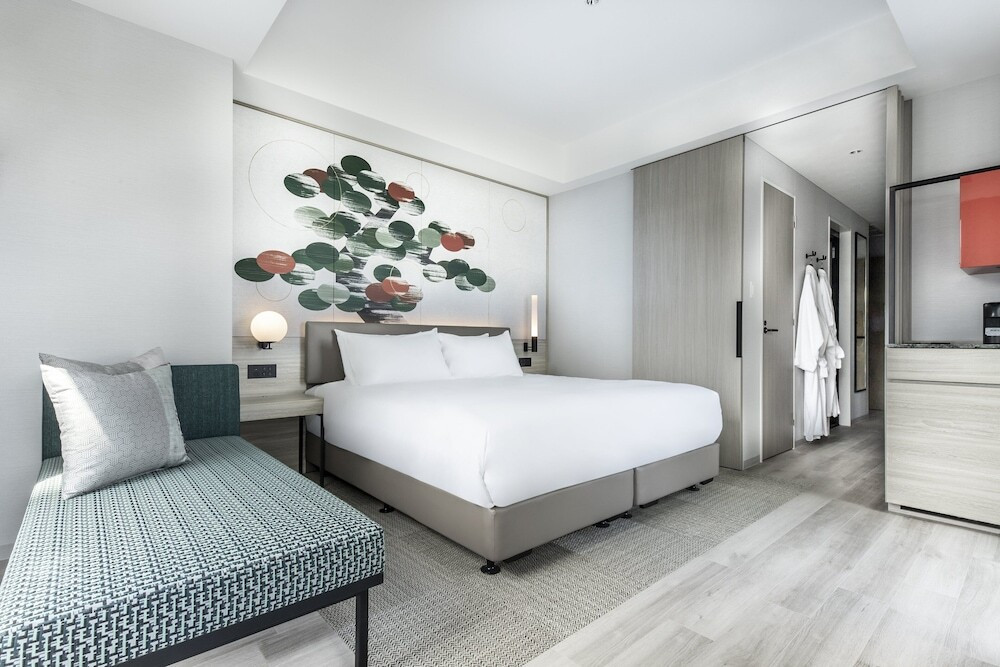 デラックスキング 麗プレミアムフロア 寝室