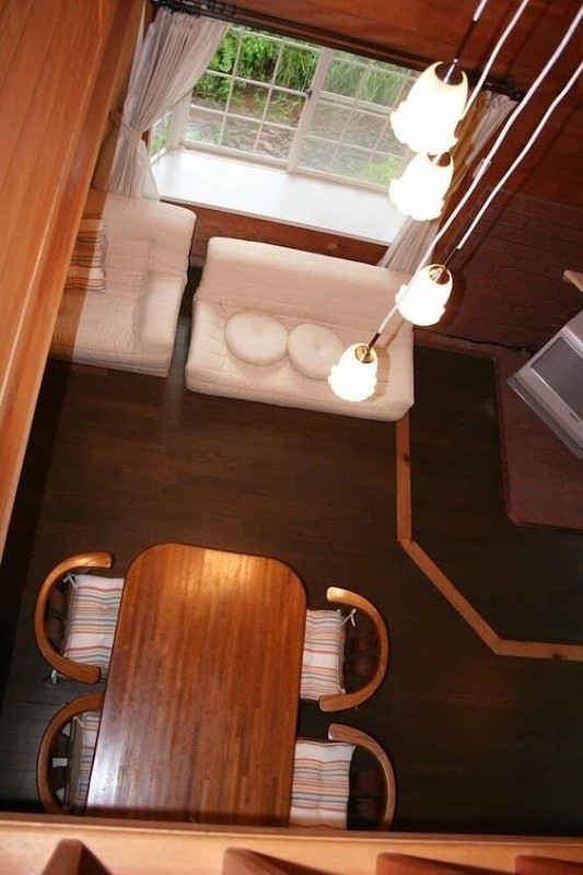 リビング エリア