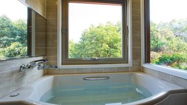 深めの浴槽 / 12