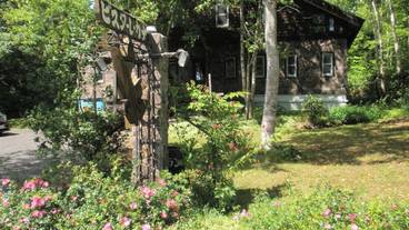 施設の入り口 / 37