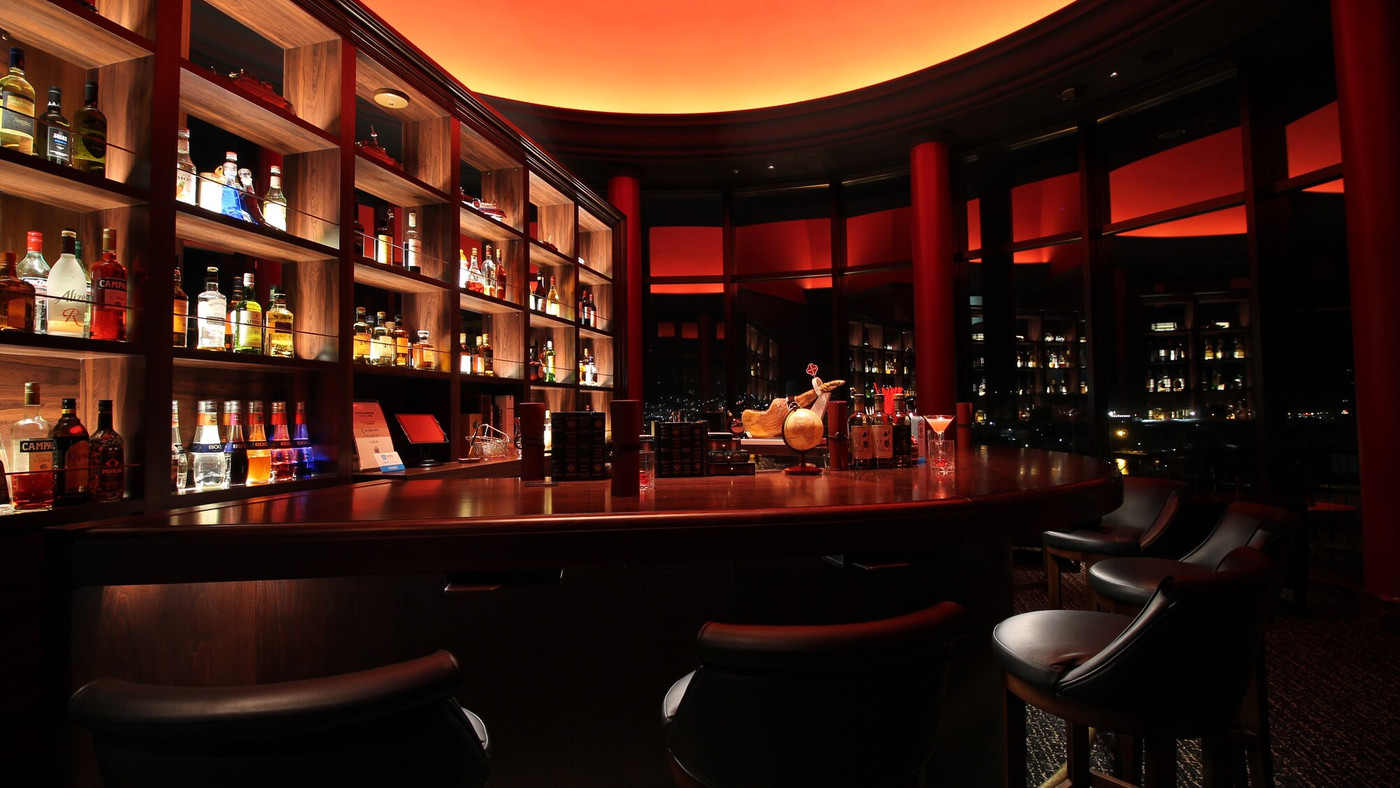 夜景を見ながら大人デート♡最上階のラウンジバー3844434