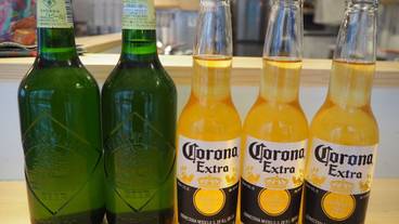 食事・飲み物 / 3