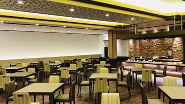 朝食スペース / 12