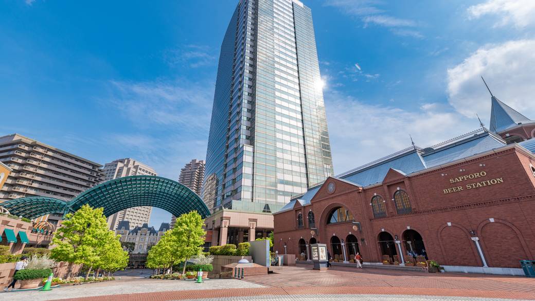 恵比寿駅に到着
おしゃれスポットを散策 / 1