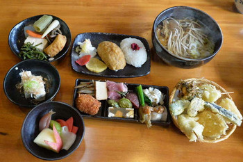 「茶店　まつや」料理 1224164 まつや定食\1650円