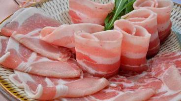 食事・飲み物 / 3