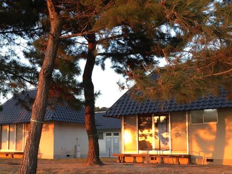 直島ふるさと海の家 つつじ荘 / 1