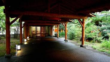 施設の敷地 / 19