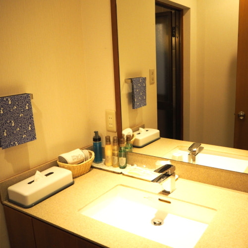 客室 洗面所 一例