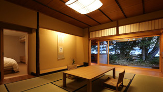 ラグジュアリー 4 人部屋 禁煙