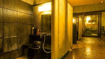 トリートメント ルーム / 3