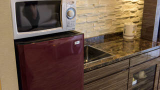 エグゼクティブ ルーム クイーンベッド 1 台 バルコニー