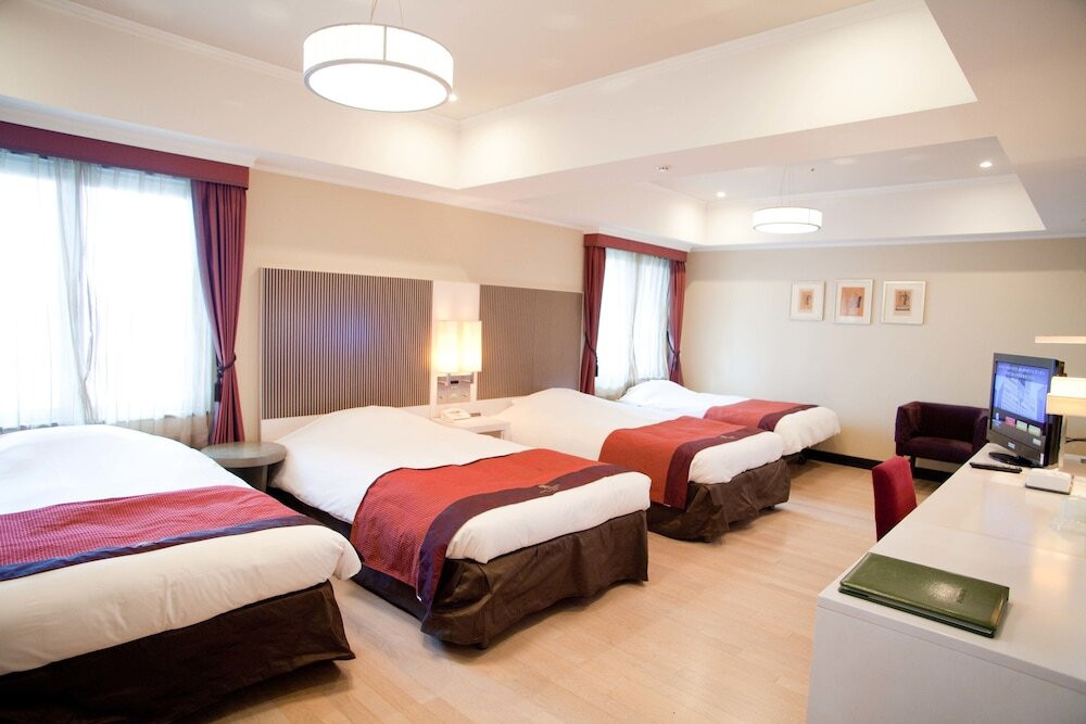 優雅なホテルで過ごすくつろぎ時間4112842