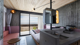 Superior with Garden [ 1F スーペリアルーム + ガーデンテラス ] 淡路島ならではの朝食と瀬戸内海の眺望を愉しむO&Bプラン 朝食付き